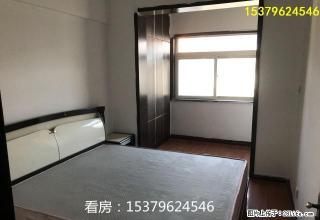 万盛花园4楼两室两厅，80平米，简单家具，寻长期租户 - 石嘴山28生活网 szs.28life.net