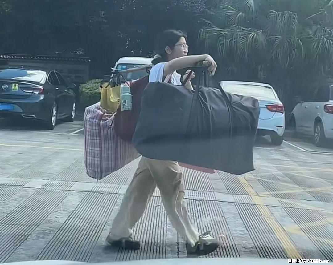 全网追的“扁担女孩”，找了一份暑假工，时薪12元 - 石嘴山生活资讯 - 石嘴山28生活网 szs.28life.net